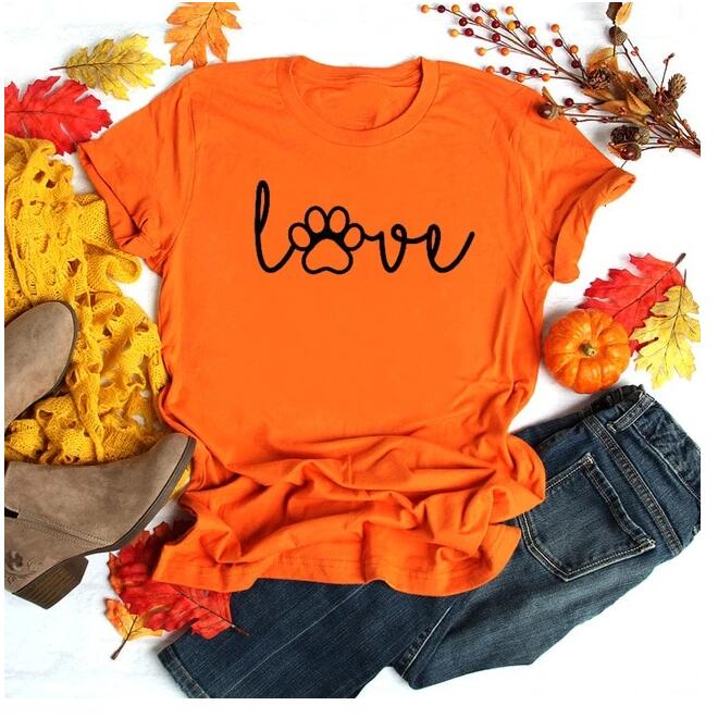 Love Paw Graphic T-Shirt
