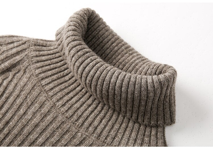 Autumn and winter long-sleeved high-neck sweater