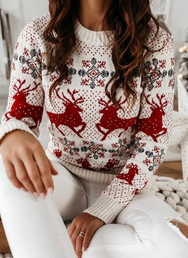 Deers in the snow - Round Neck Knit Pullover