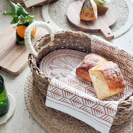 Bread Warmer & Basket - Flower
